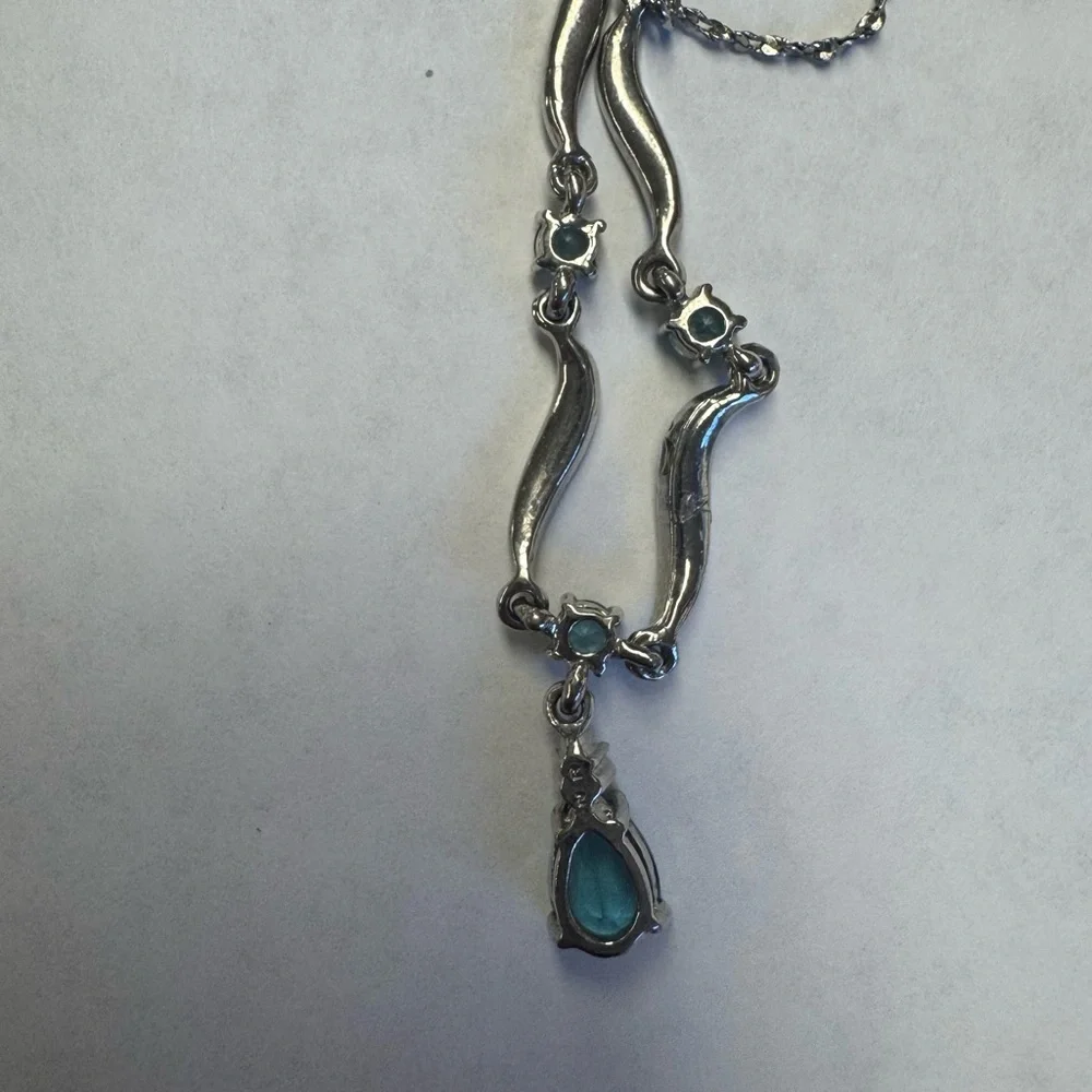AVON Nina Ricci birthstone necklace - Picture 4 of 5